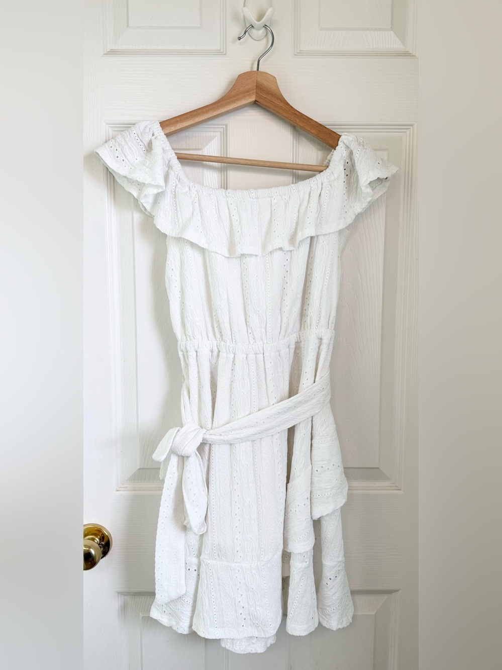 BCBGeneration White Eyelet Off-Shoulder Dress with Belt